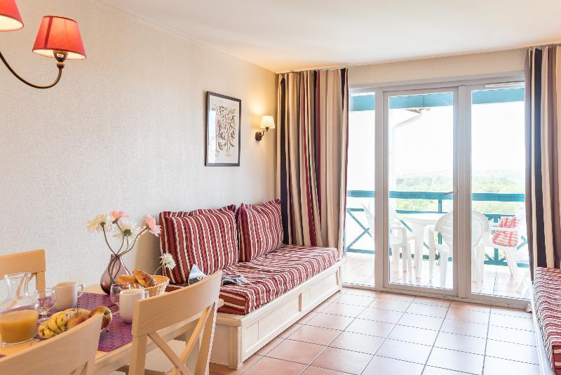 Residence Pierre & Vacances Les Terrasses D'Arcangues Exteriör bild