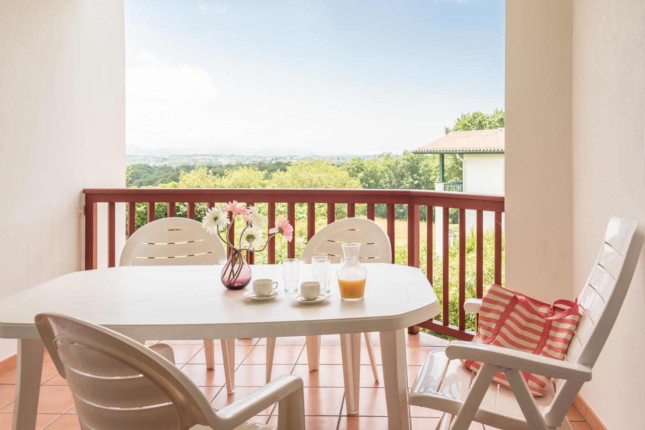 Residence Pierre & Vacances Les Terrasses D'Arcangues Rum bild