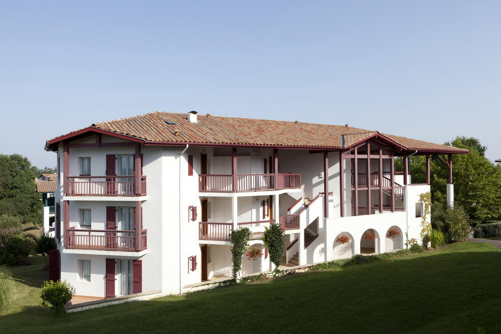 Residence Pierre & Vacances Les Terrasses D'Arcangues Exteriör bild